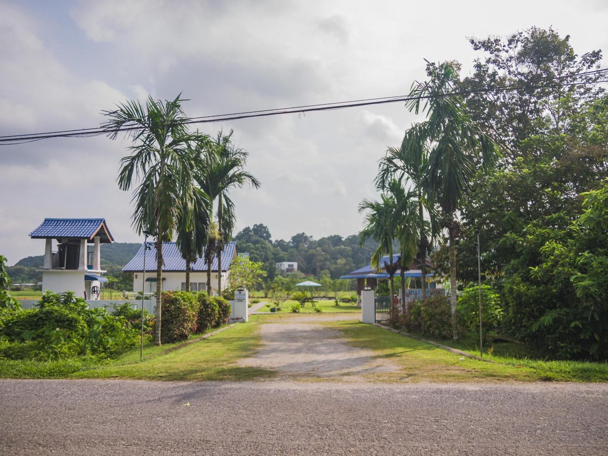 Halcyon Days @ Langkawi Apartman Pantai Cenang  Kültér fotó