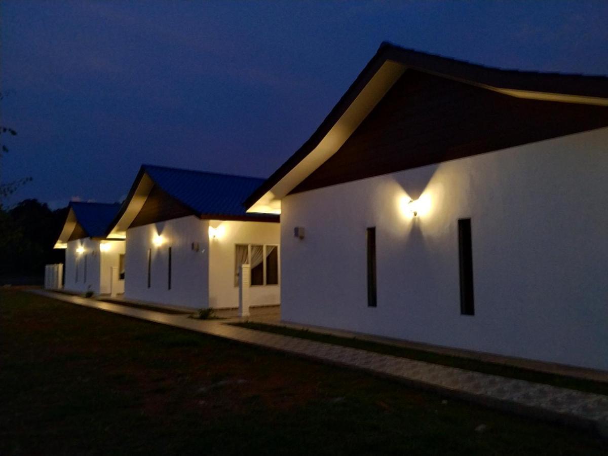 Halcyon Days @ Langkawi Apartman Pantai Cenang  Kültér fotó